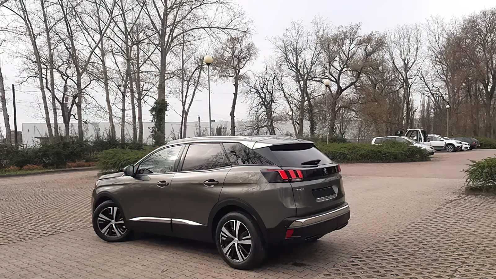 Peugeot 3008 1.2 PureTech GPF Allure S&S EAT8