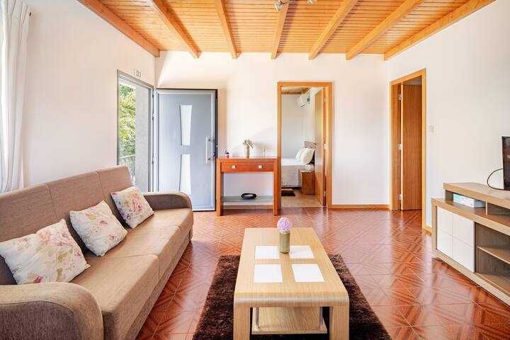 Casa de férias na montanha T5 com piscina privada