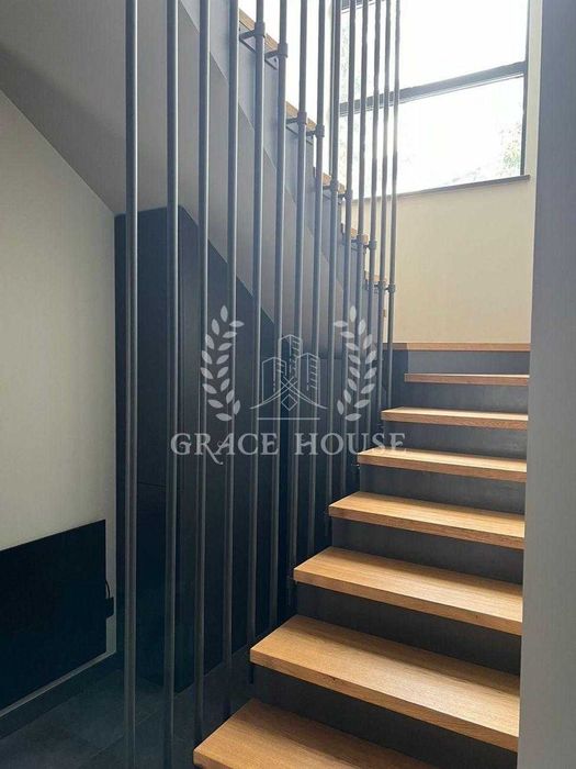 Продажа нового дома 150м. кв. у Днепра Оболонь Богатырский Чернобылец