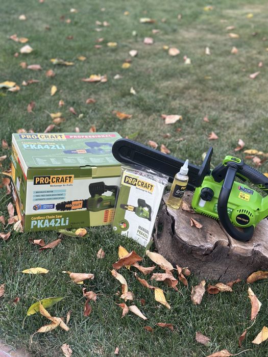 Procraft PKA42Li — акумуляторна ланцюгова пилка