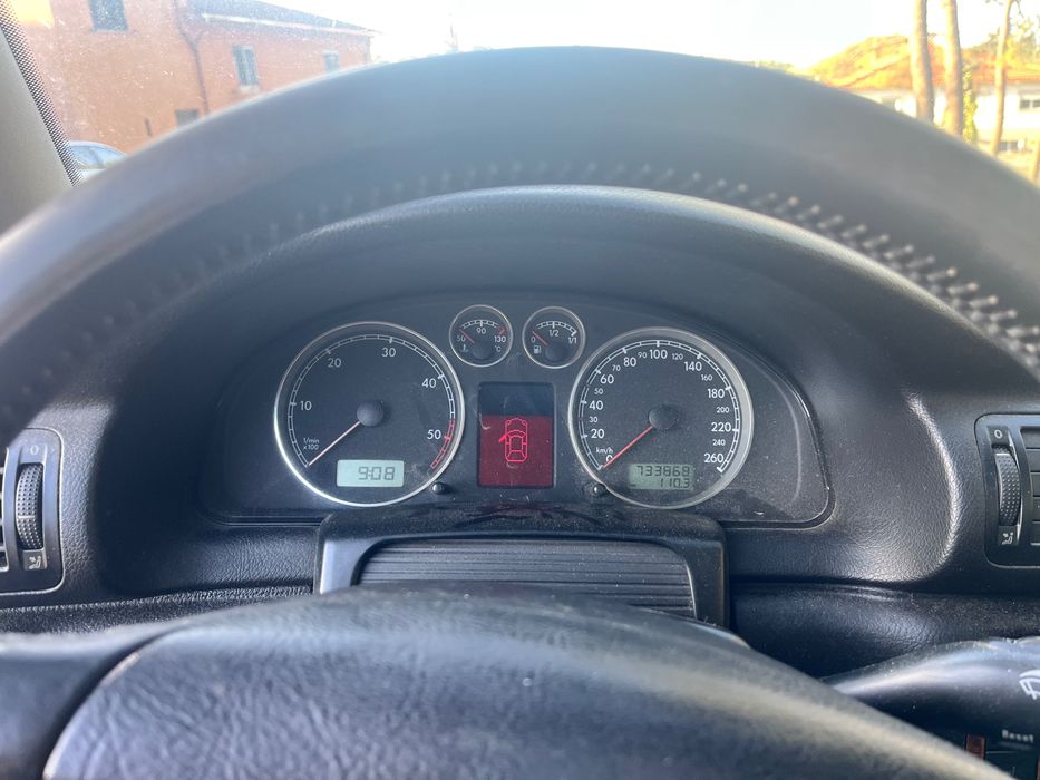 Vw Passat 1.9tdi 130cv versão highline