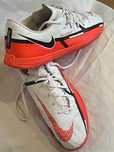 Ténis de Futsal Nike Phantom GT2 Club FG (Tam 43)