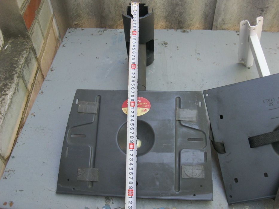 Продам кронштейн для телевизора микроволновки