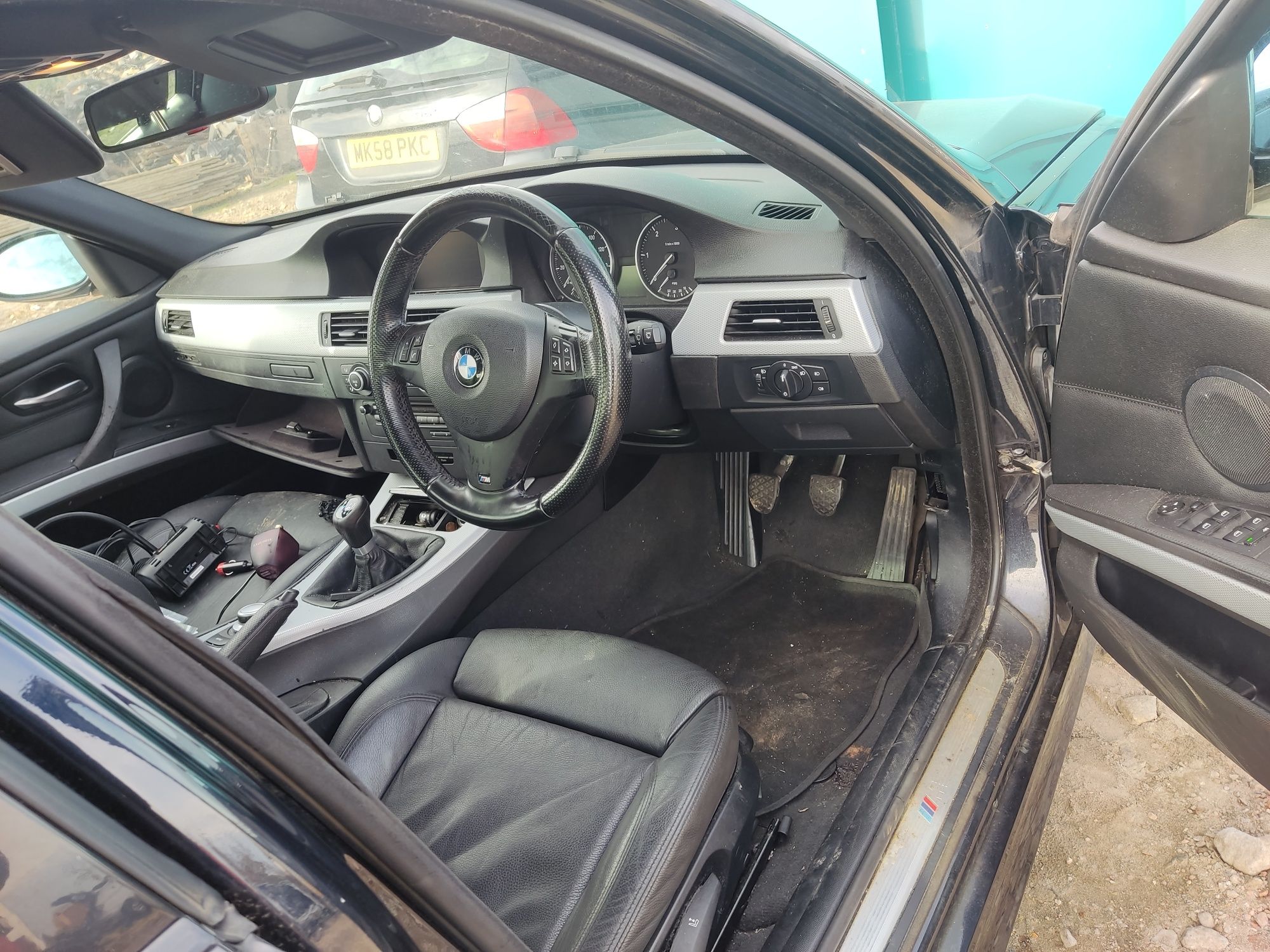 Karoseria BMW E90 E91 CARBONSCHWARZ M-pakiet Zderzak Błotnik Maska Drz