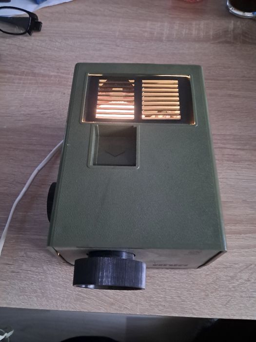 Projektory na klisze