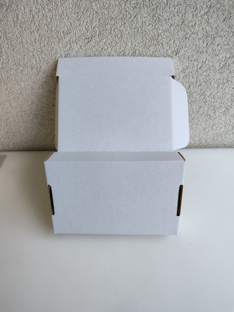 Pudełko karton biały 198 x 124 x 42 mm szt 10