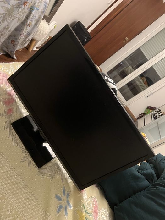 Monitor sansumg 22 polegadas exelente pra crianças