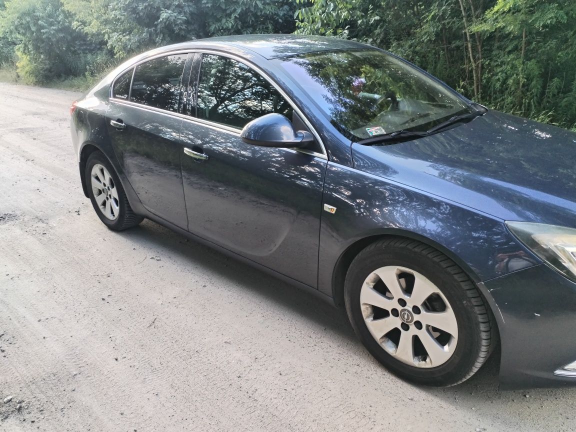 Opel insignia 2.0