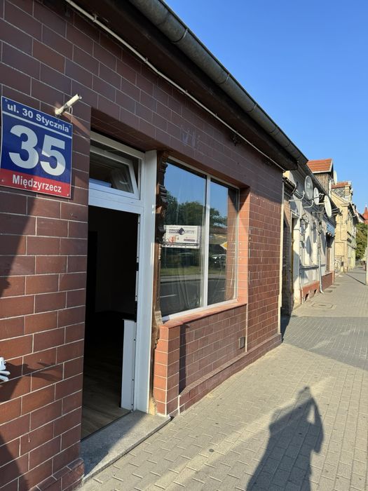 Sprzedam lokal po remoncie centrum miasta