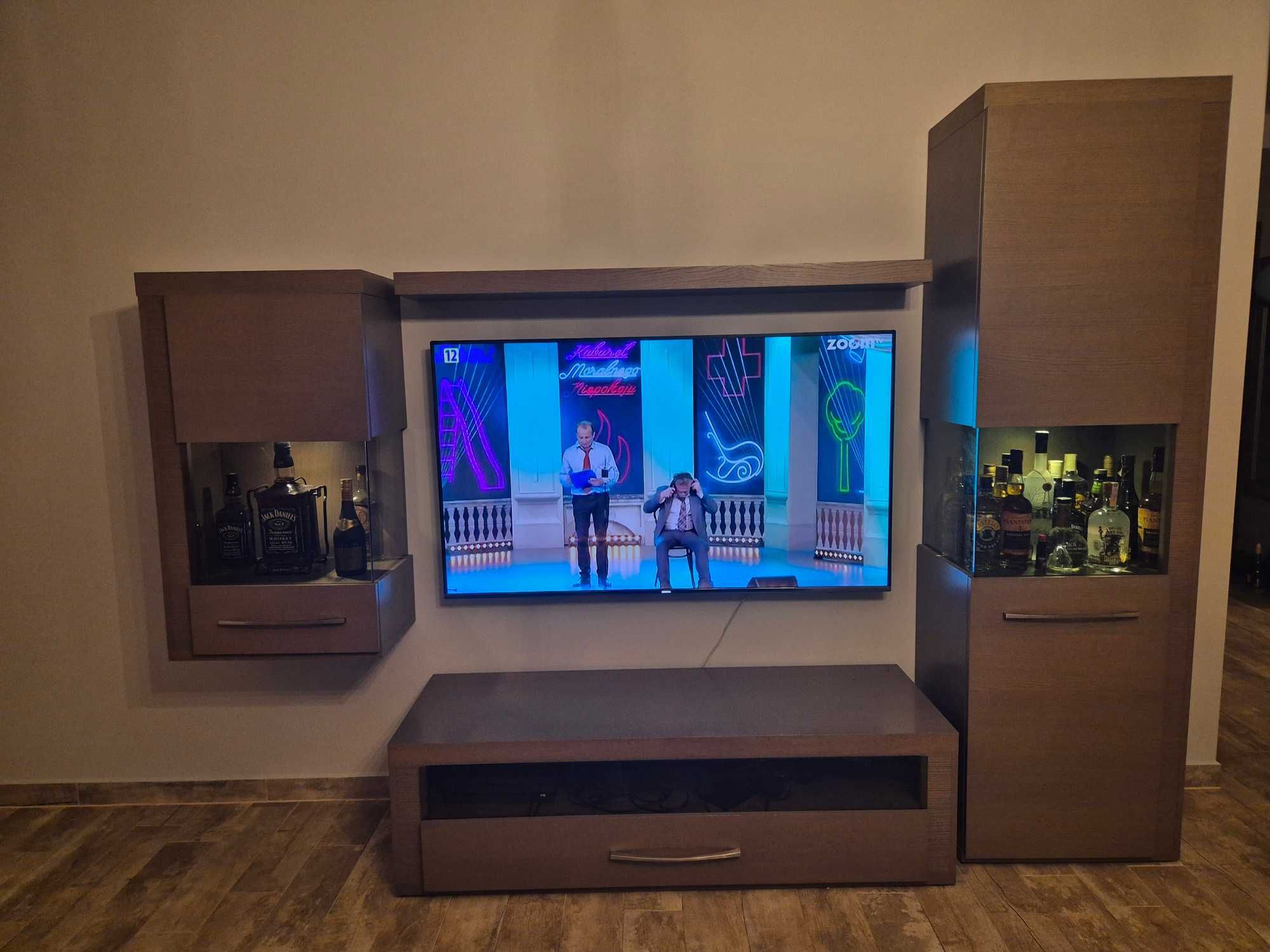 Zestaw mebli do salonu ścianka na telewizor firmy BLACK RED WHITE