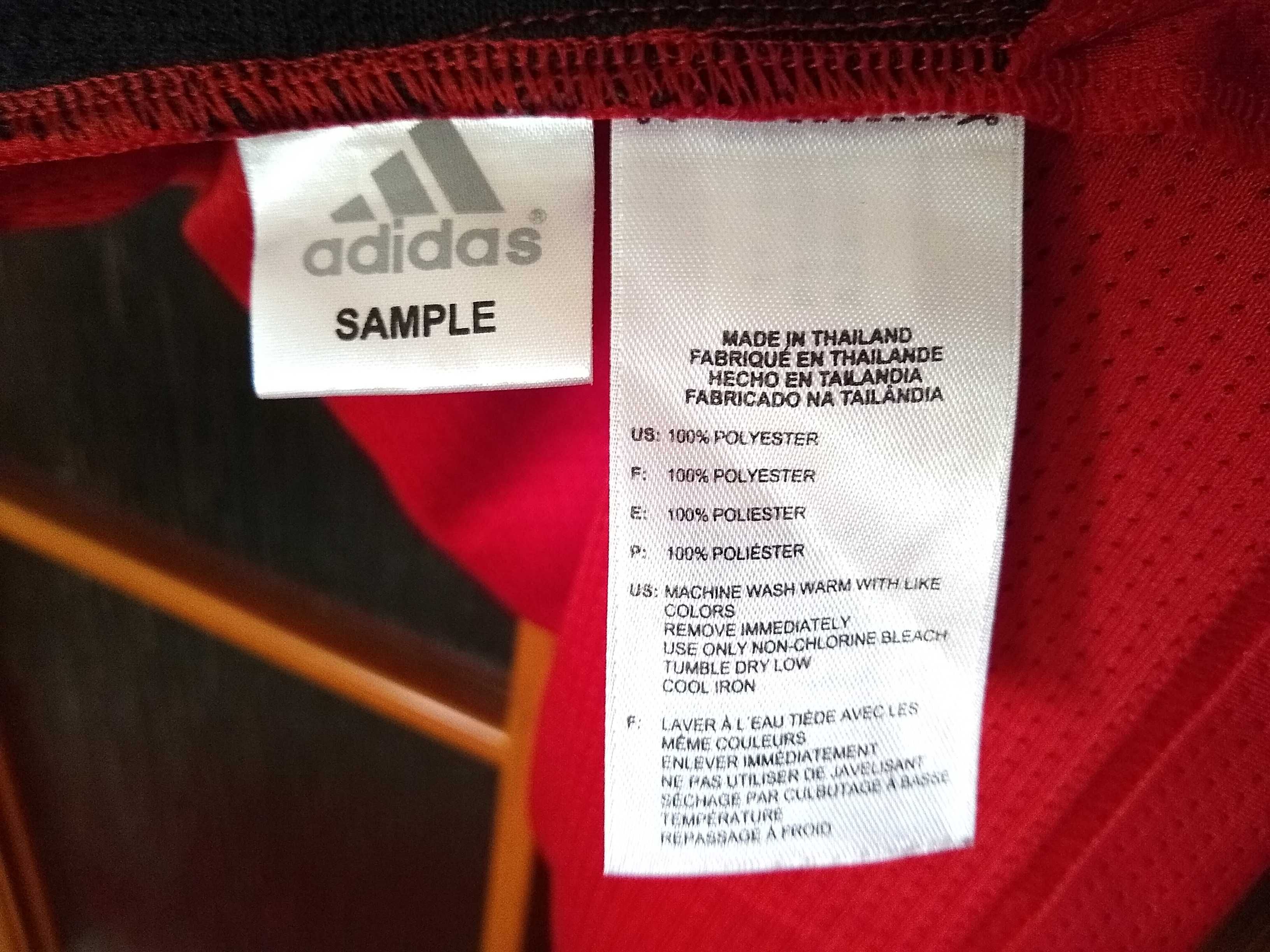 NOWA  Adidas męska koszulka oddająca bez rękawów, Roz. M-L