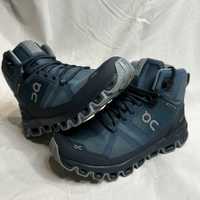 Кросівки/черевики on cloudrock waterproof hiking boots