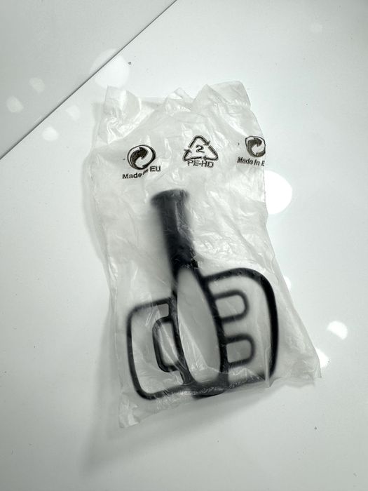 2 borboletas Tupperware