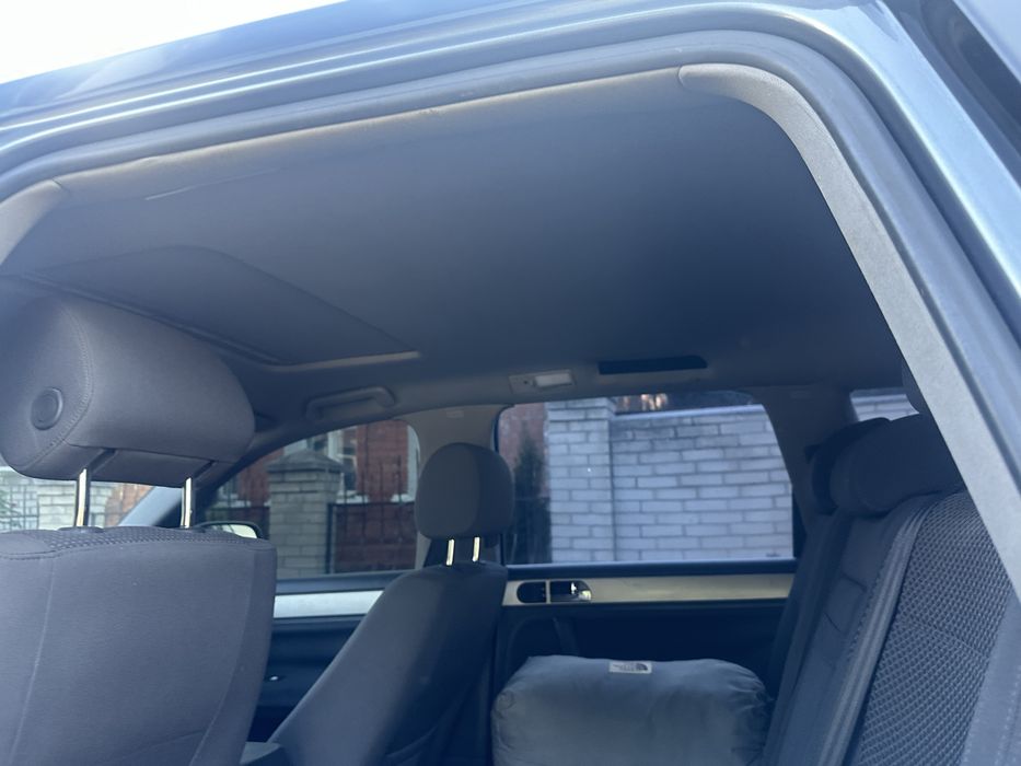 Продам Volkswagen Touareg 2.5