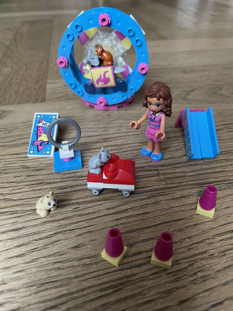 Zestaw Lego Friends Plac zabaw dla chomików Olivii 41383