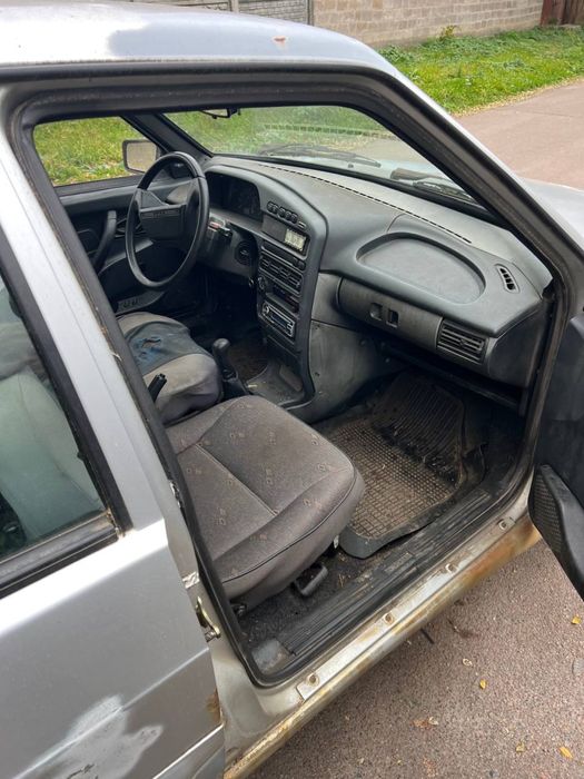 Продам ВАЗ-2115.