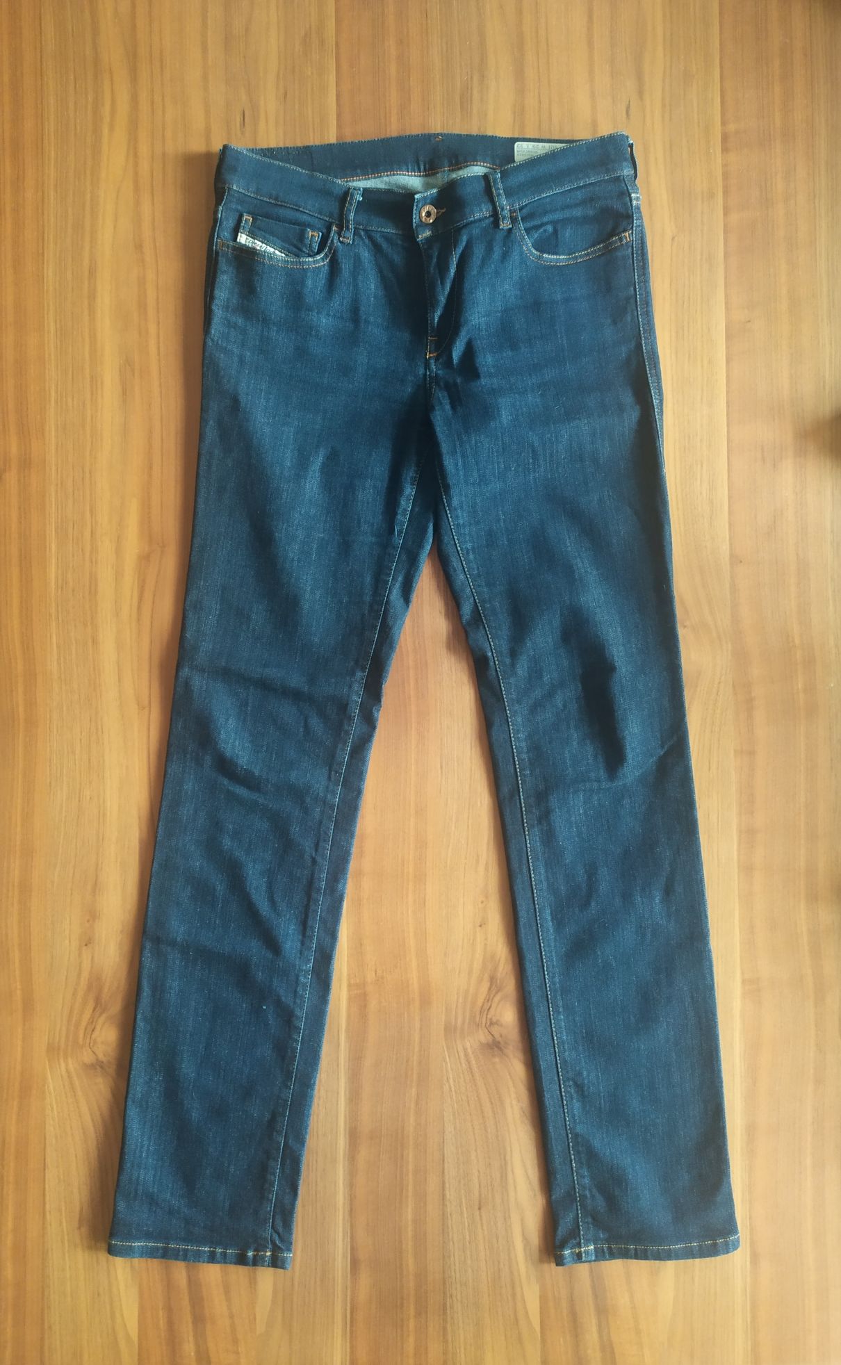 Diesel jeansy 105 cm długość, 29/30