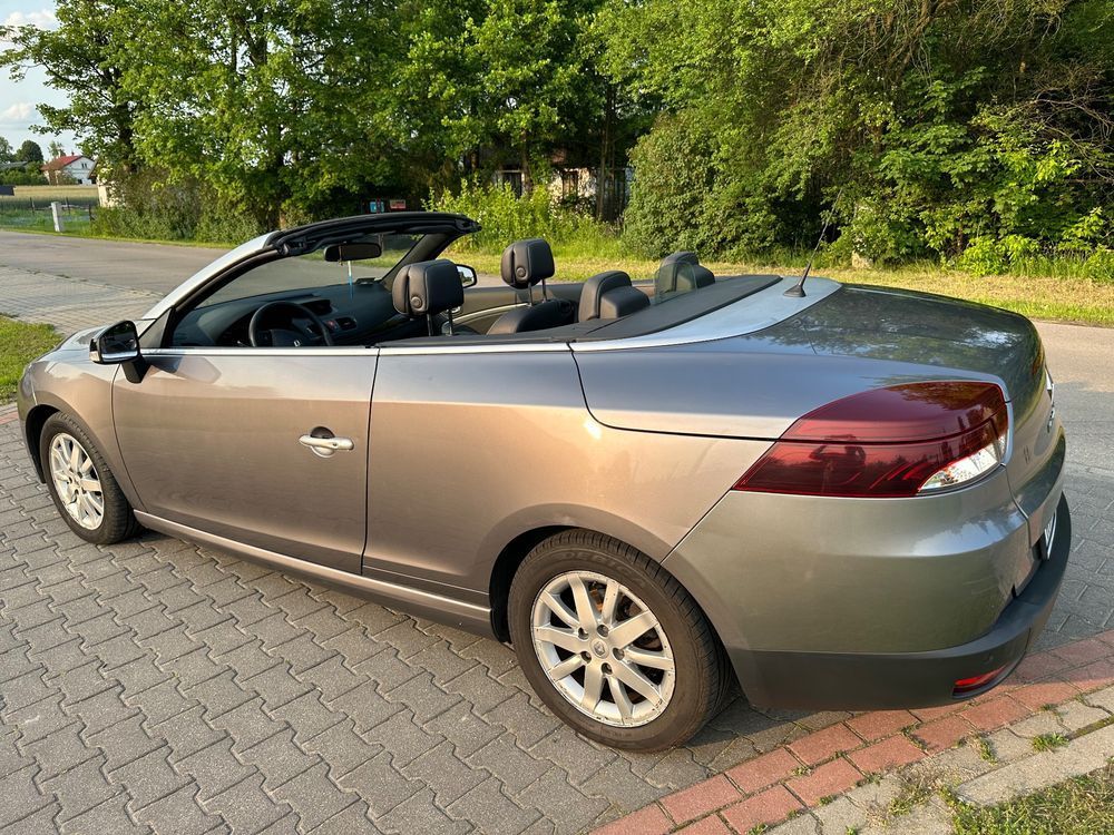 Renault Megane RENAULT Megane CC 1.9 dCi Privilege