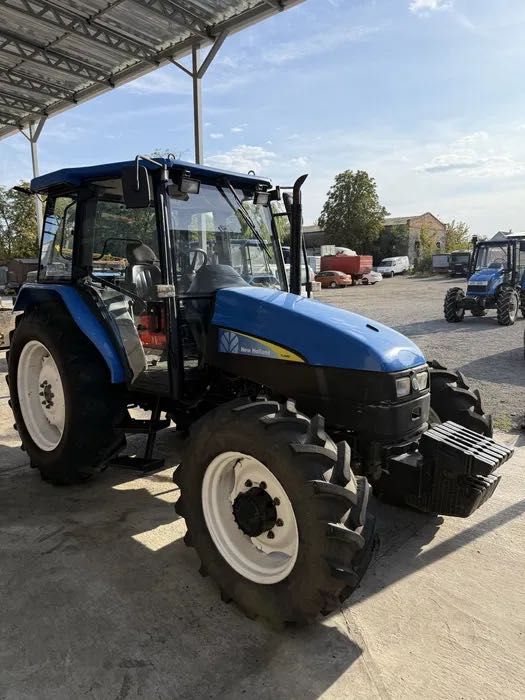 Трактор New Holland TL5060/мтз