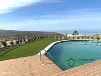 Moradia T2 geminada, junto á praia de São Julião Ericeira.
