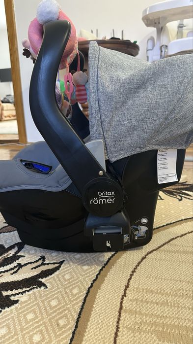 Автокрісло britax romer від 0 до 6 місяців