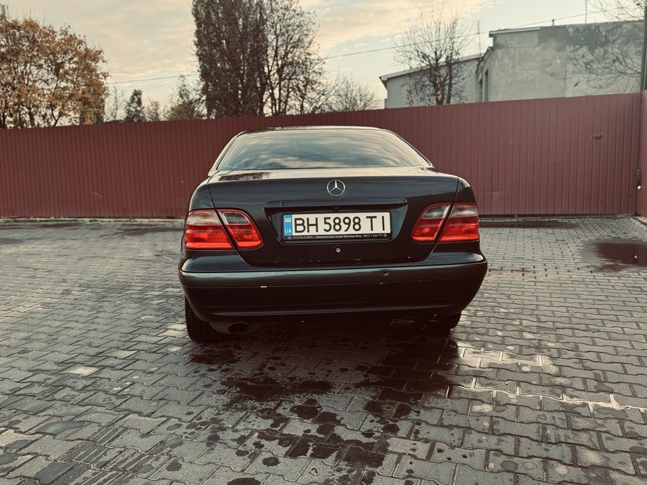 Мерседес купе  CLK 430