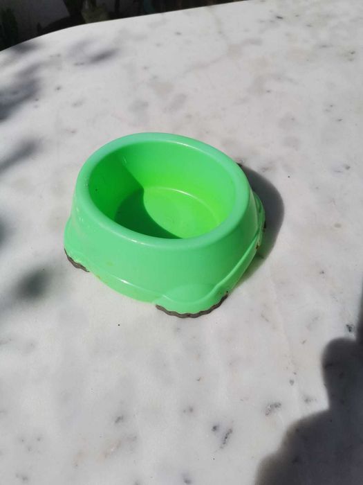 Comedor para gatos ou animais pequenos