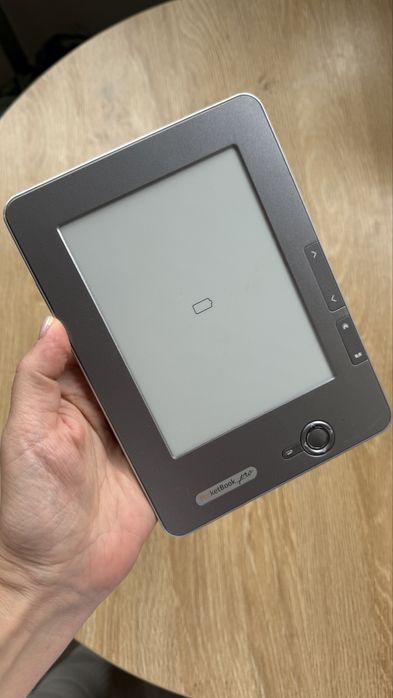 PocketBook Pro 912 електронна книга