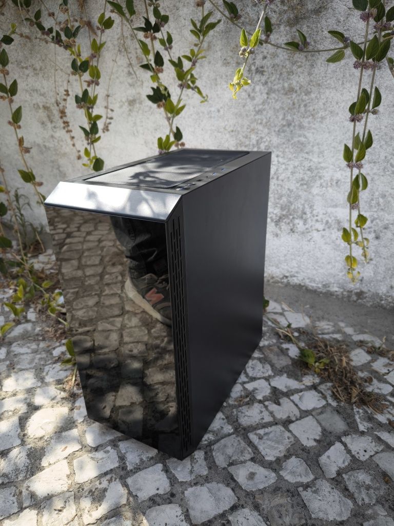 Caixa Extended-ATX 1Life c:bloom RGB Tempered Glass Preta