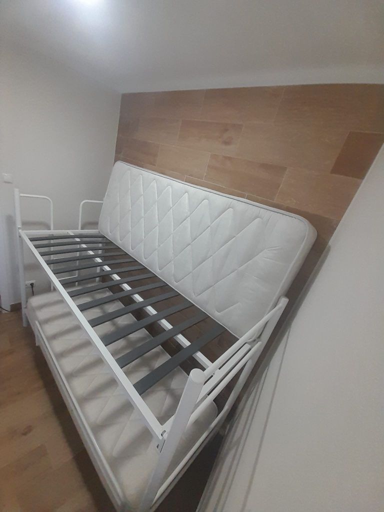 Cama beliche em ferro