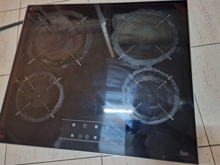 Placa vitrocerâmica Teka