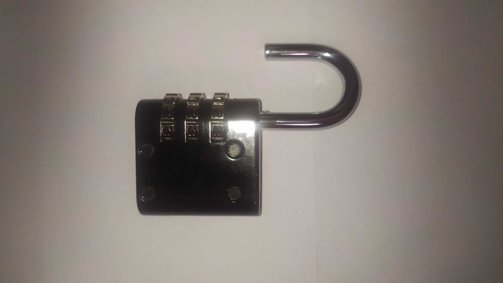 Kłódka z kodem 3 pierścienie Fitness Platinium czarna nowa