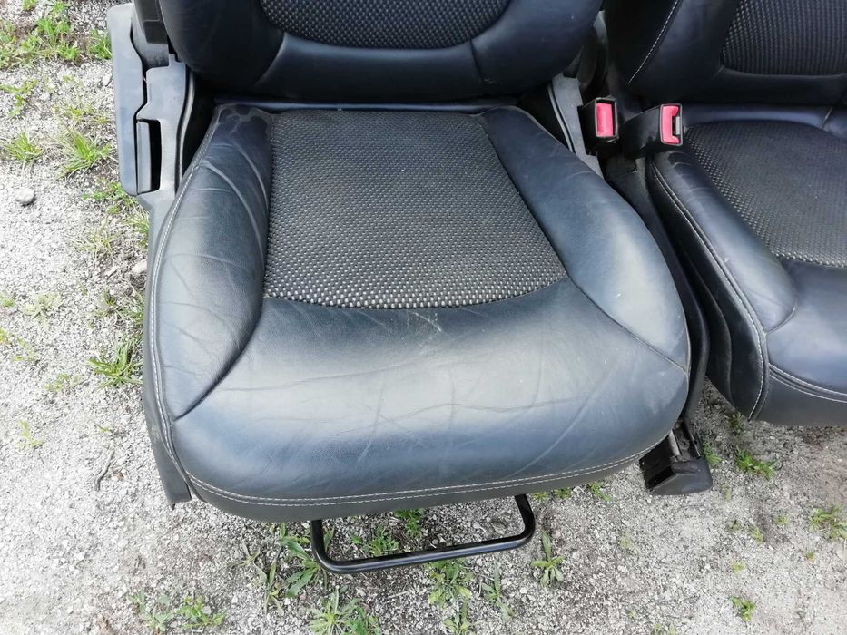 Салон сидіння шкіряні Dodge Journey Crossroad