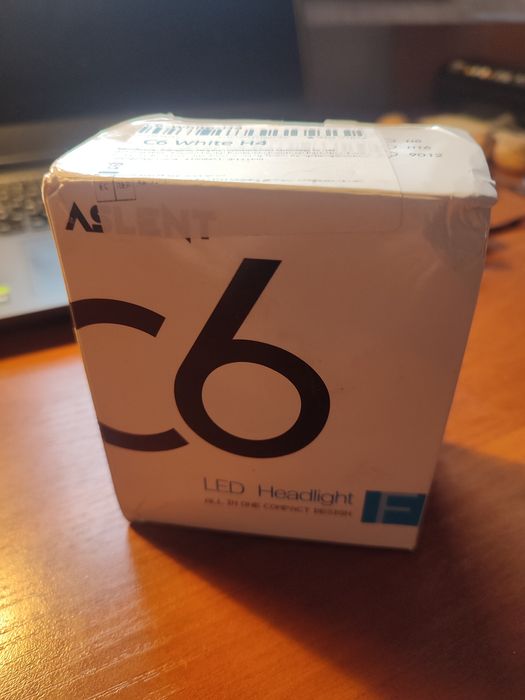 Лампи автомобільні LED з цоколем h4