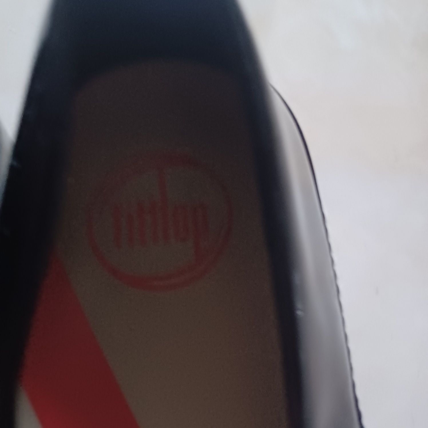 Buty prestiżowej firmy FITFLOP nowe wodoodporne 36/ salon 119 €