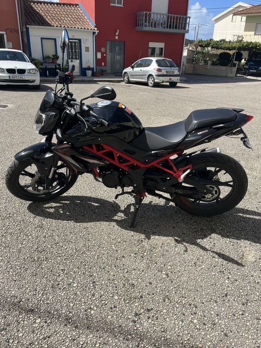 Benelli bn 125 do ano 2022