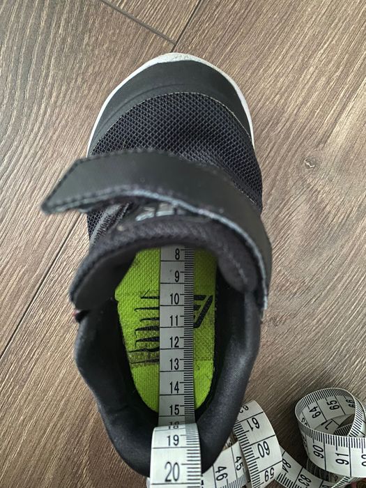 Кросівки найк 23.5