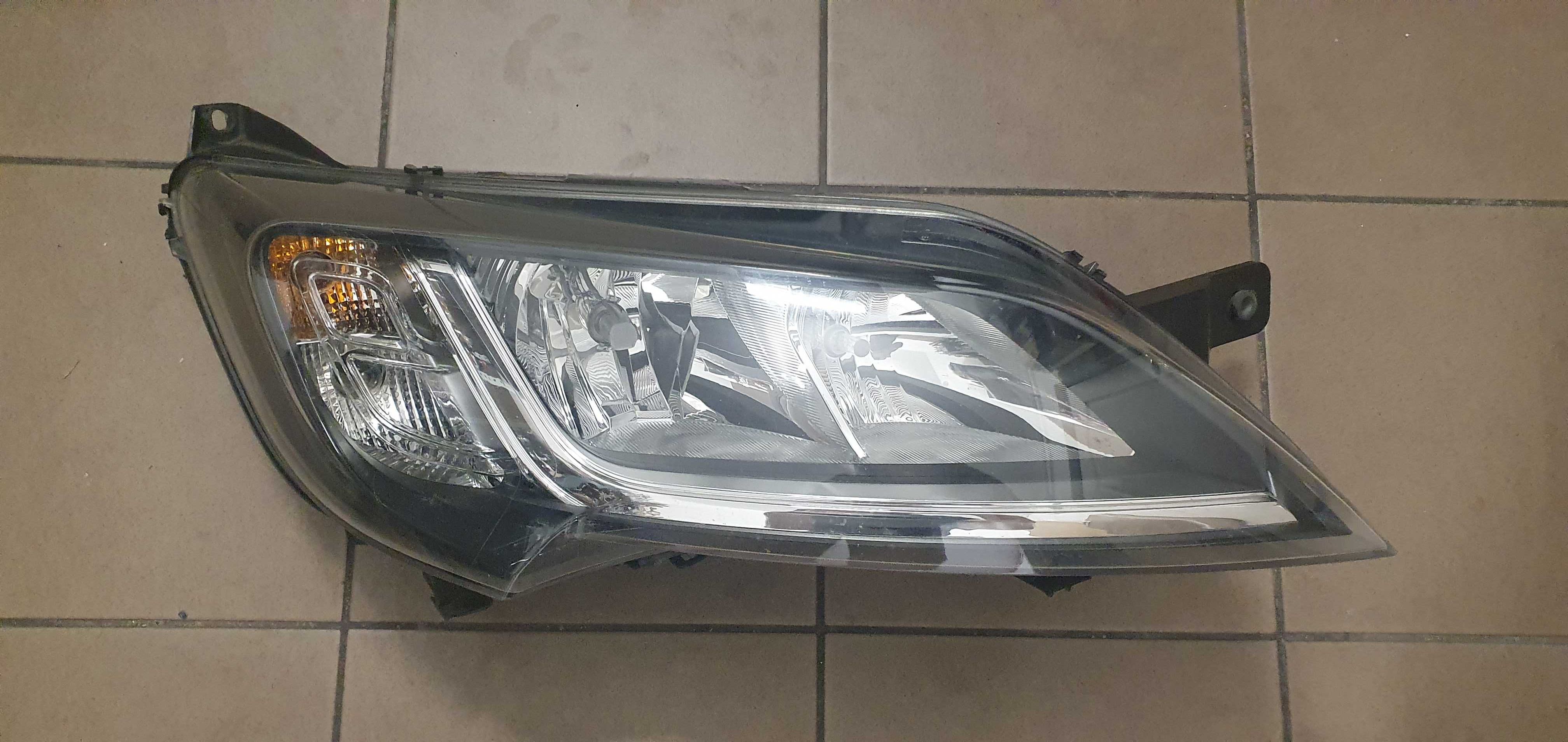 Lampa prawy przód Fiat Ducato III Jumer Boxer 2014 cała ładna