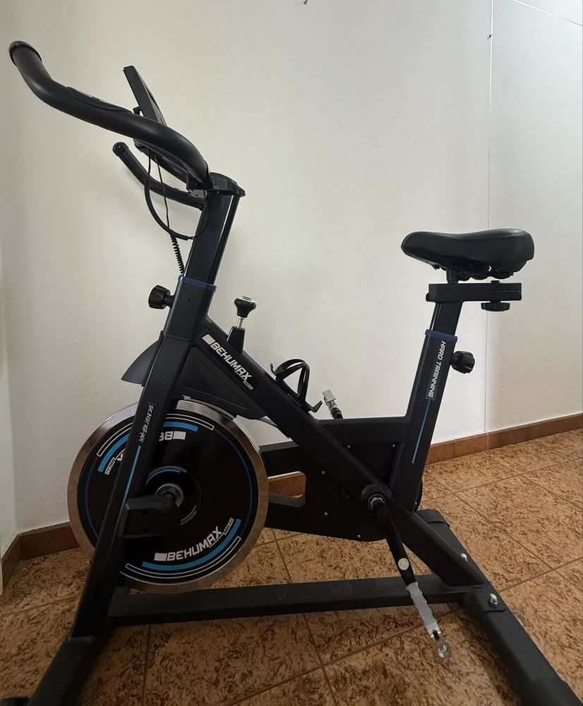 Bicicleta indoor Behumax Extreme Fit 1500