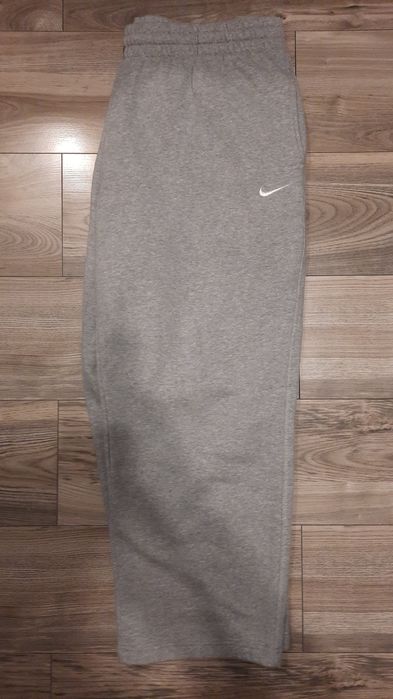 Nike oversize spodnie dresowe