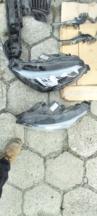 Maska,lampy,zawiasy peugeot 2008ii