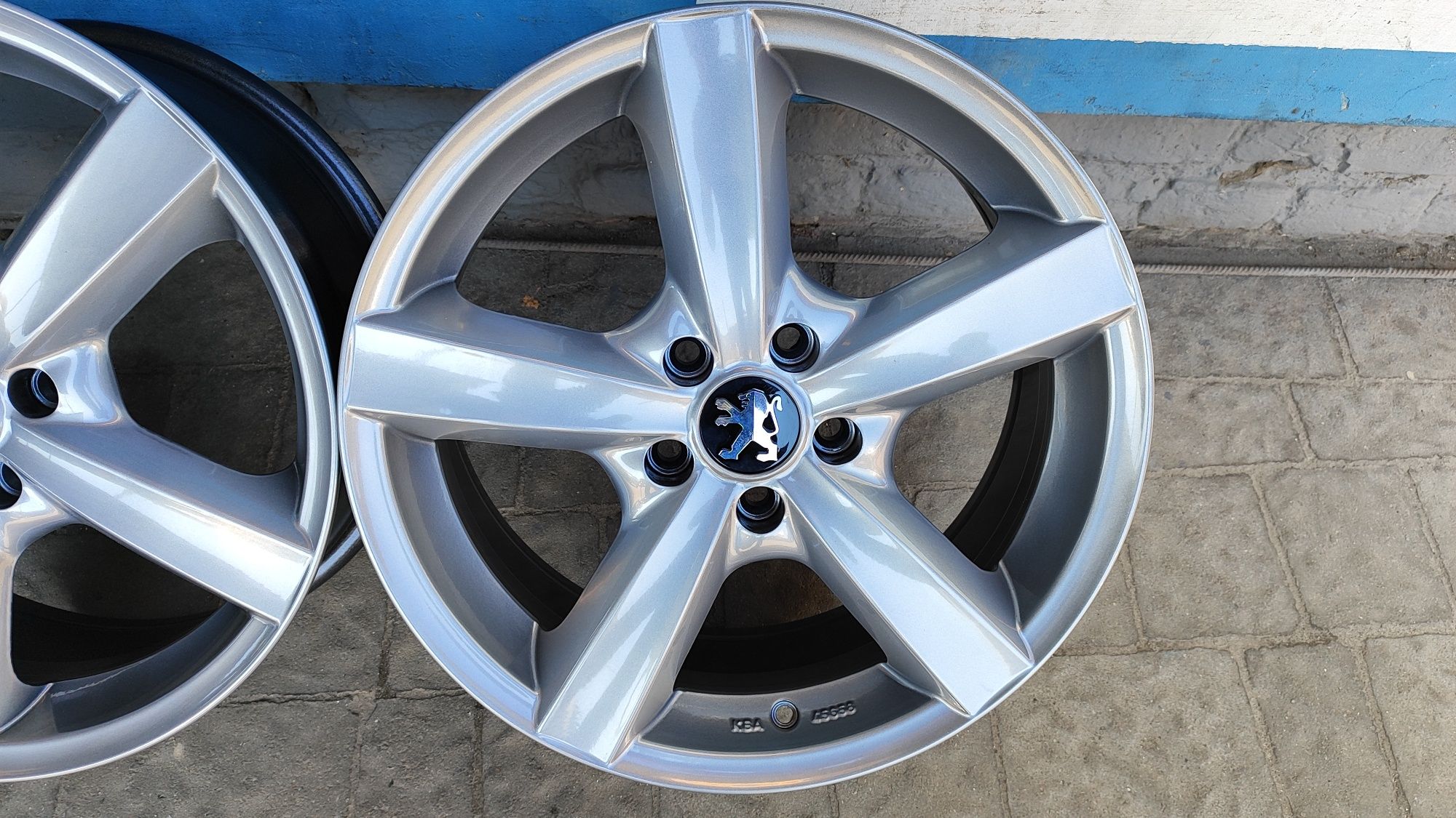 Стильні диски Peugeot 5*108 R17 5/108/17