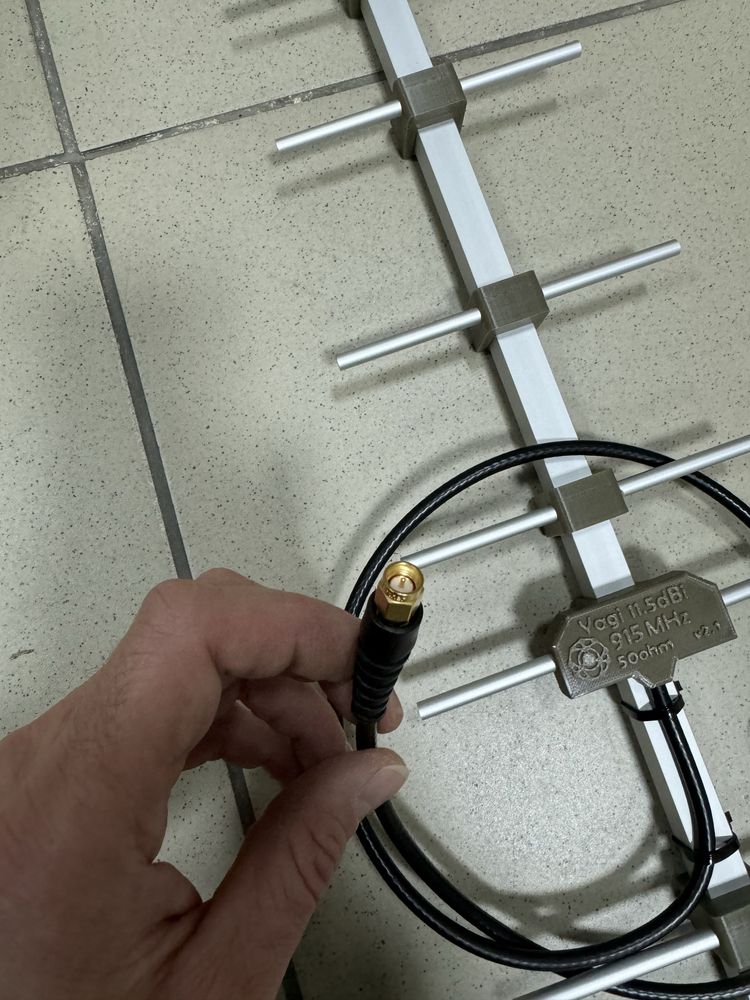 Направленная антенна Yagi на 915Мгц 11.5dBi