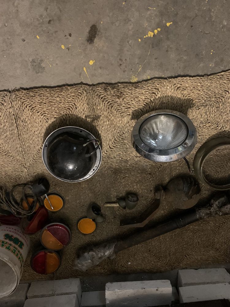 Lampy reflektory oświetlenie Gaz 69 Warszawa m20