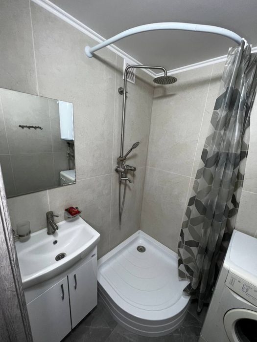 Подобова оренда 2-х кімнатної квартири, 6-ть спальних місць