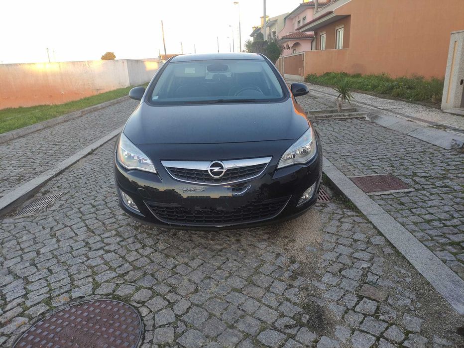 Opel Astra Cosmo 1.7 CDTI – 55.000 km – €7.500 (Negociável)