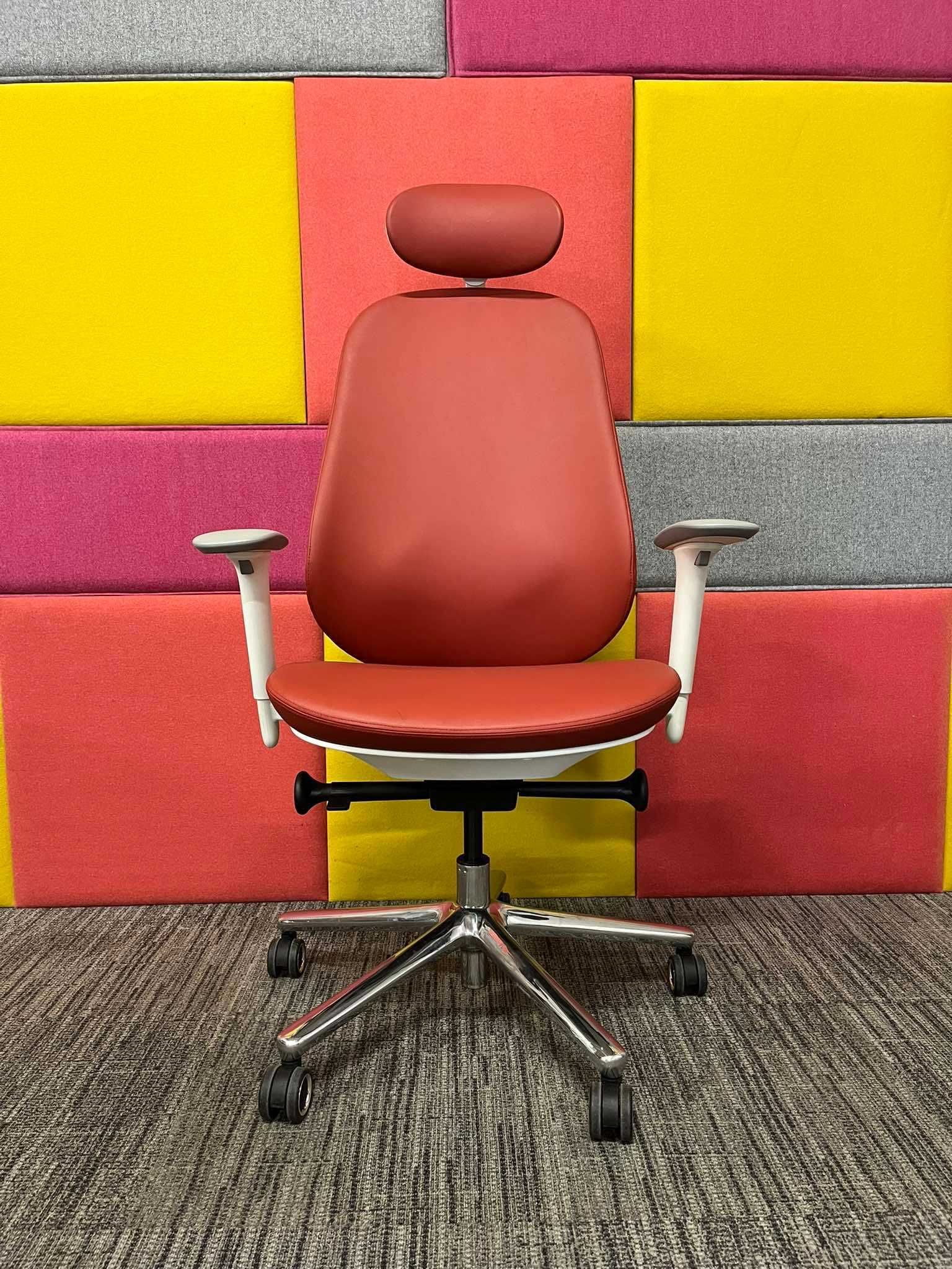 NOWY Fotel biurowy obrotowy ergonomiczny Ergoup Little Bear okazja!