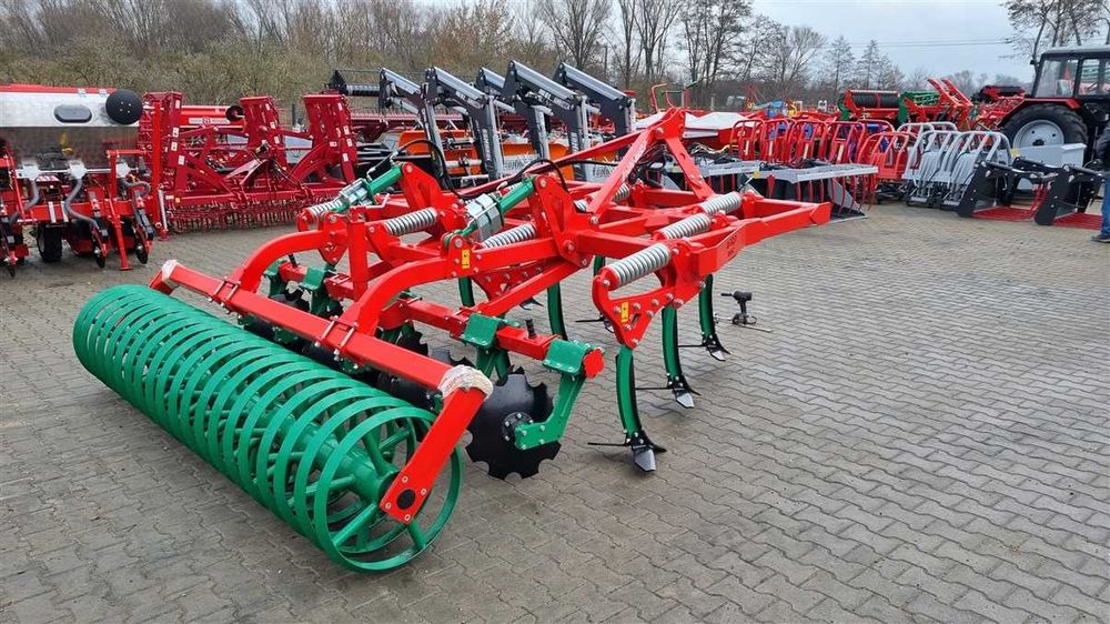 Agregat do uprawy bezorkowej 3m bezorkowiec Agro-masz Rolex Lupus