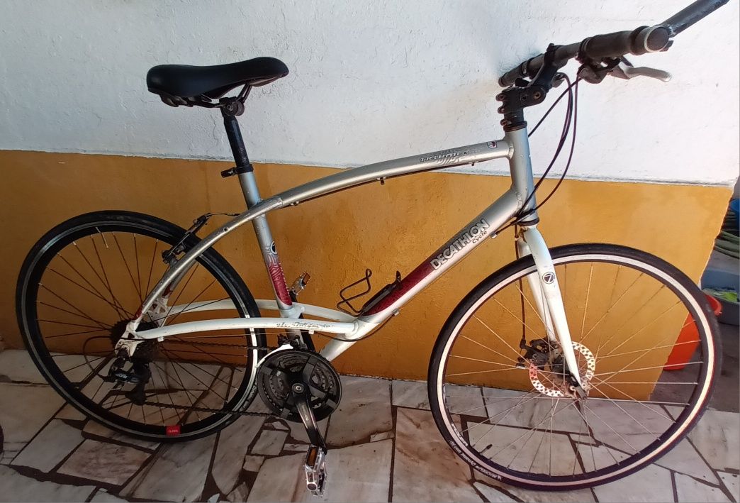 Bicicleta de estrada Triban 7 (Decathlon)