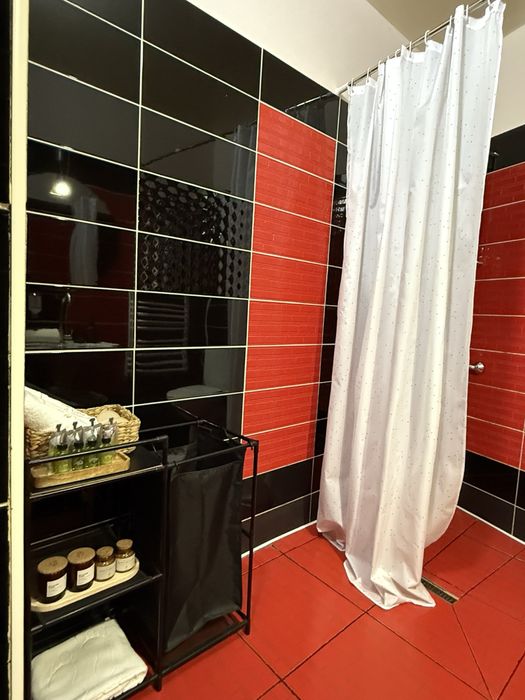 Оренда житла подобова центр університет Франка вул. Листопадового Чину